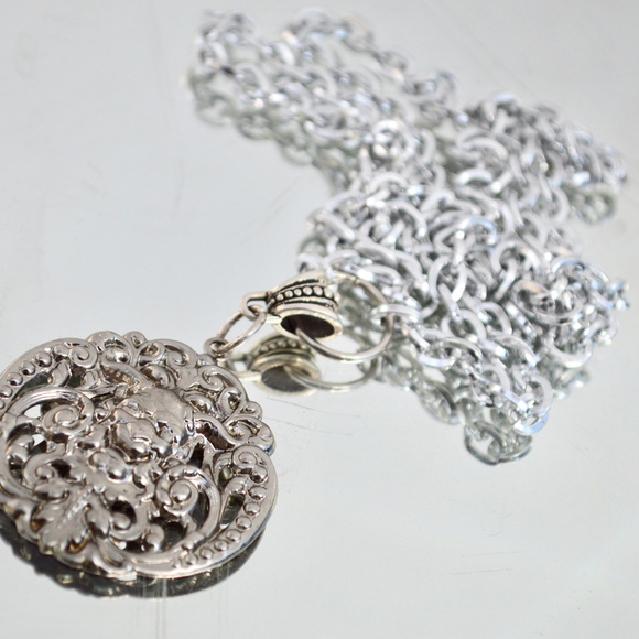 Demon Devil Gothic Peruzzi Necklace Pendant Silver - Picture 4 of 5